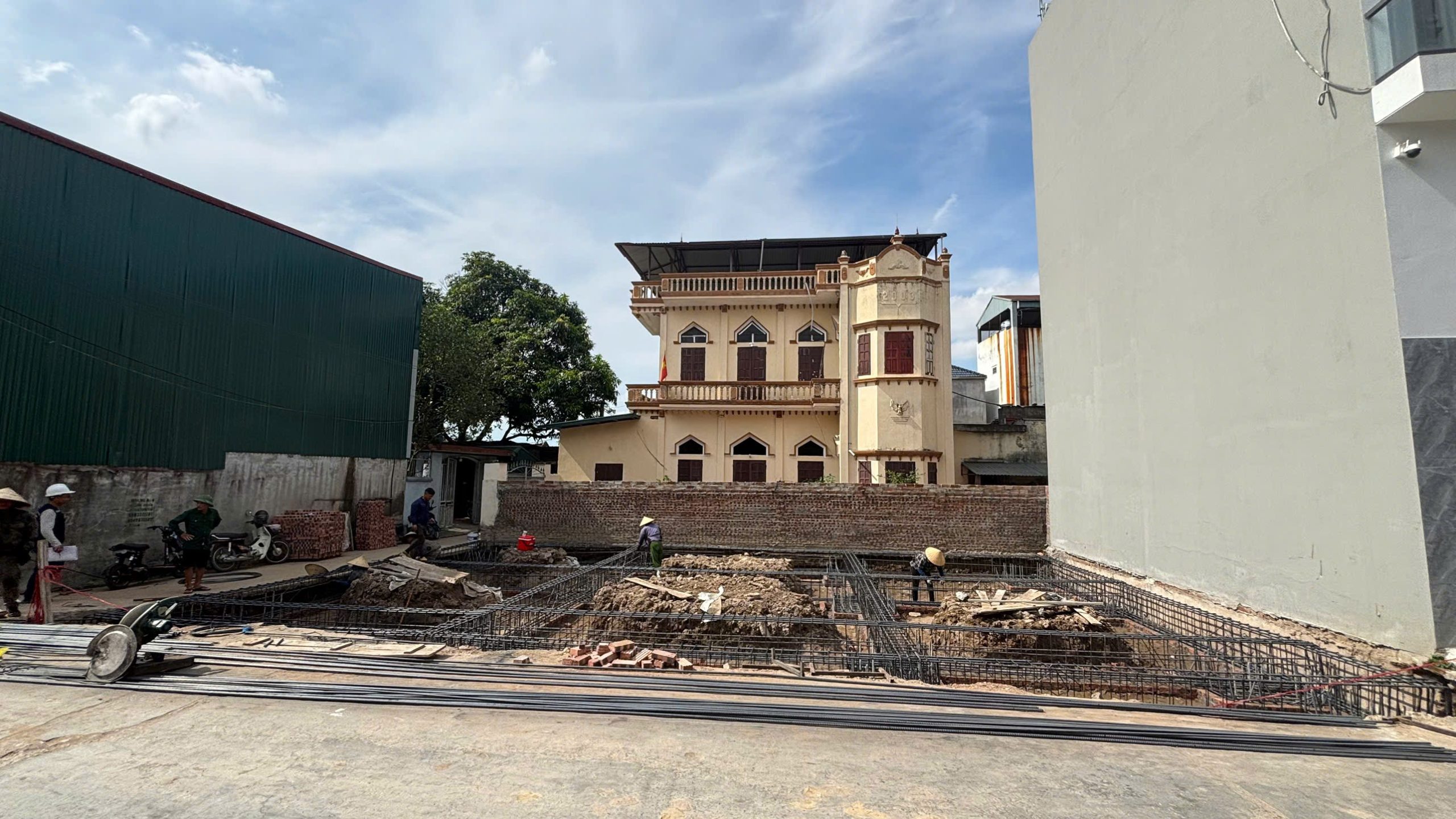 thi-cong-tron-goi-tai-Bac-Ninh